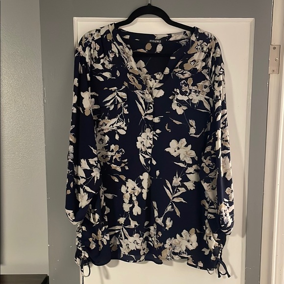 Roz & Ali Tops - Floral Navy Blouse